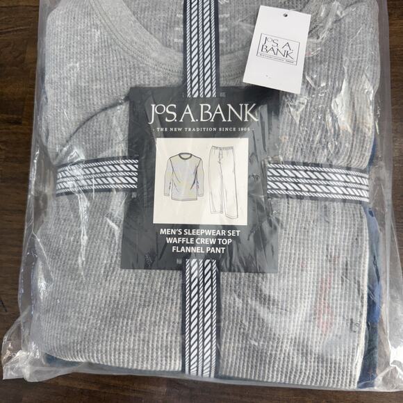 NWT $59 Jos A. Bank Sleepwear Pajama Set Mens Long Sleeve + Flannel Pant Sz XL - Picture 1 of 2